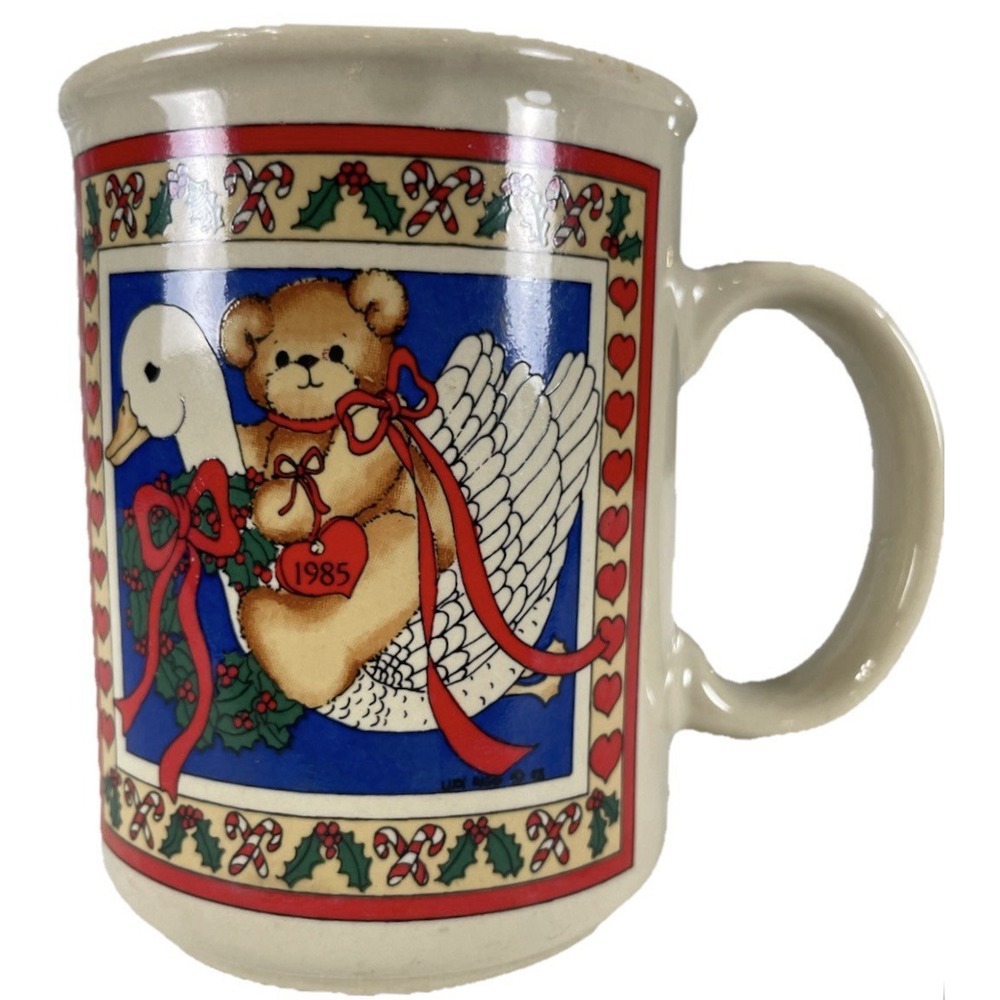 Vintage Enesco Lucy & Me Rigg Christmas Mug - Goose, Teddy Bear 1984 Collectible